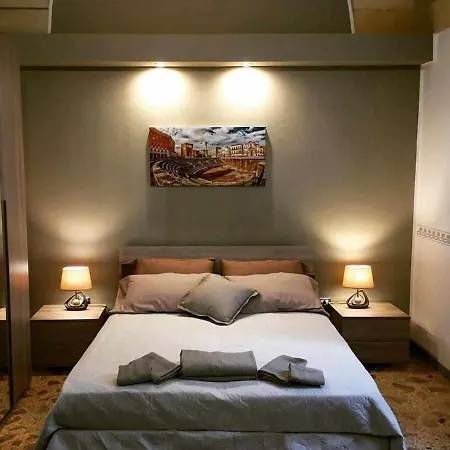 ゲストハウス Wish レッチェ